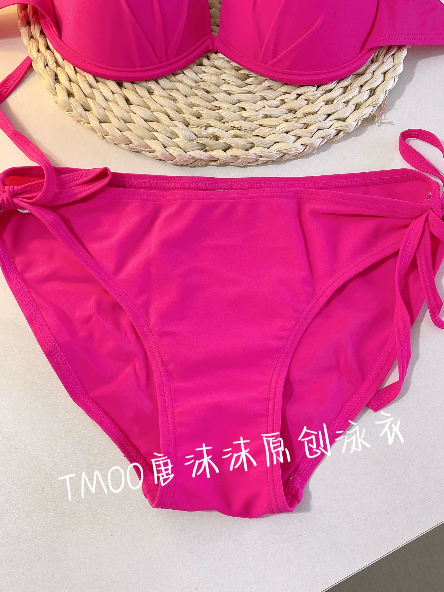 Fashion Wind Pink Big and Small Chest Gathered Hot Spring Bathing Suit